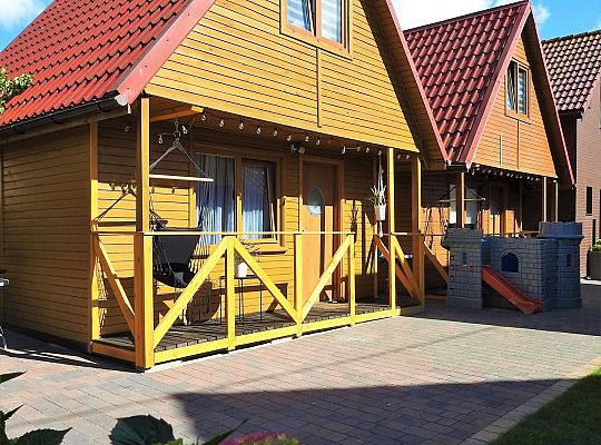 Domek drewniany nr 1